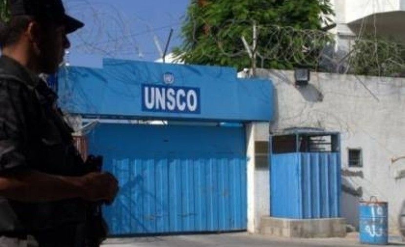 اطلاق سراح الايطاليين المحتجزين في مقر الامم المتحدة في غزة بعد تاكد الامن من هويتهم