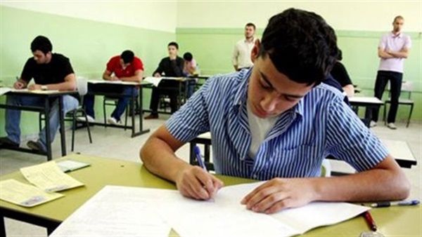 محاولات السيطرة على شاومينج مستمرة مع انطلاق امتحان اللغة الإنجليزية للصف الأول الثانوي