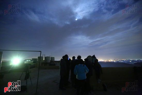 العالم يشهد أول خسوف كلى للقمر فى عام 2019 لمدة 63 دقيقة