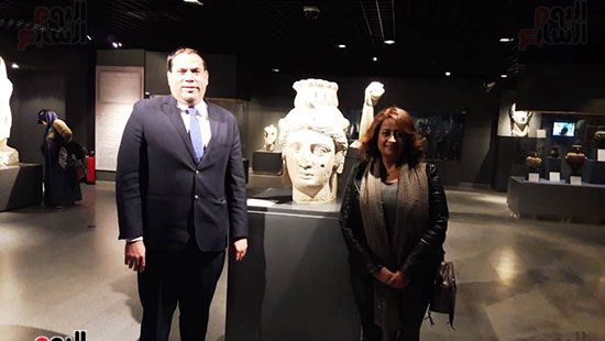 صور.. لأول مرة بمصر مجسمات فى العرض المتحفى لفاقدى البصر.. متحف الآثار بمكتبة الإسكندرية يبدأ...