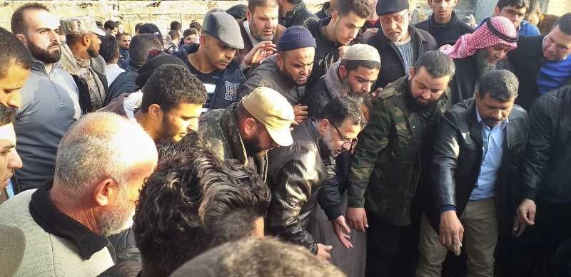 صور- تشييع جثمان الحاج معين أمين مشتهى بموكب جنائزي مهيب في غزة