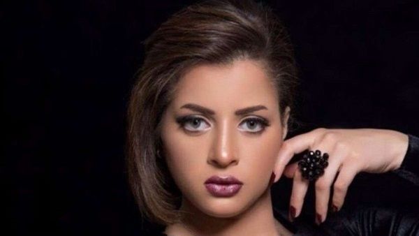منى فاروق و الفيديو الإباحي يسيطران على جوجل