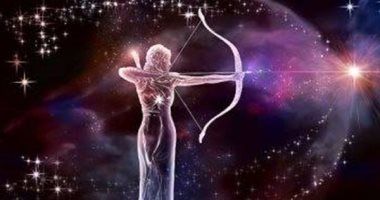 حظك اليوم الاثنين 18/2/2019 برج القوس على الصعيد المهنى والصحى والعاطفى.. تحب السيطرة