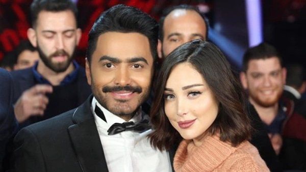 هذا تعليق بسمة بوسيل زوجة تامر حسنى على بطلة كليب ناسيني ليه