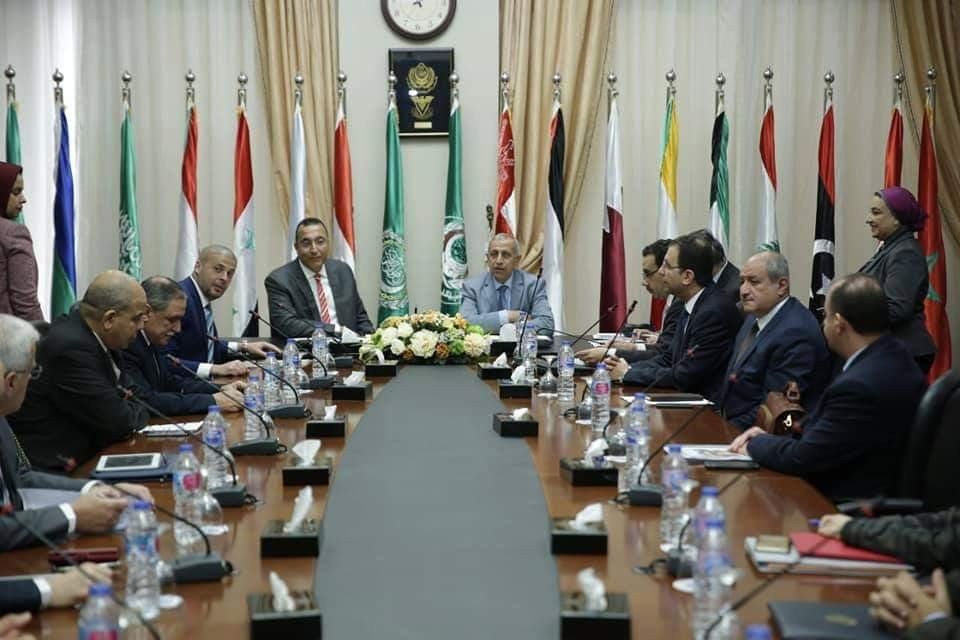 صور| 15 منحة دراسية لطلاب اليمن بالأكاديمية العربية فى الإسكندرية