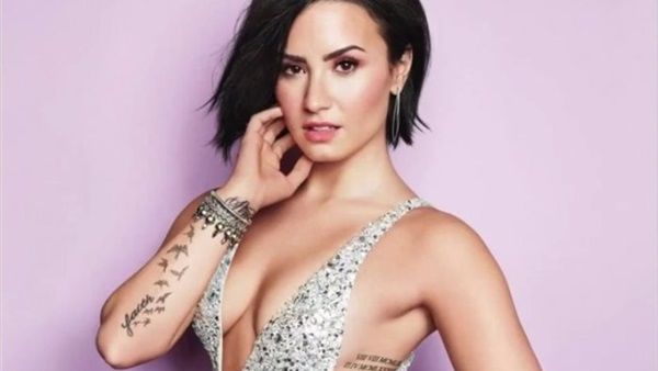 بعد أزمة المخدرات .. ديمي لوفاتو تنفصل عن هينري ليفاي