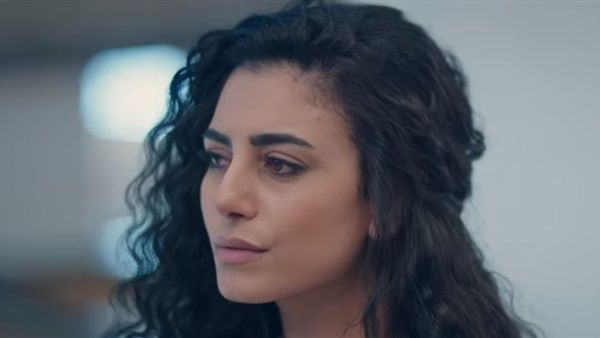 فيديو| «أغنية سلام انا همشي» خيانة وبكاء في أبو العروسة 115