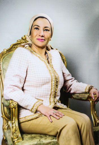 "وزيرات لكن أمهات".. 8 سيدات فى حكومة "مدبولى" يكشفن تفاصيل حياتهن الأسرية.....