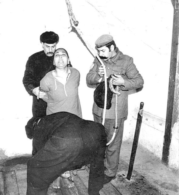 خيط الجريمة.. "بقايا جثة" فضحت "سيدة الساطور" قاتلة زوجها من أجل صديقه