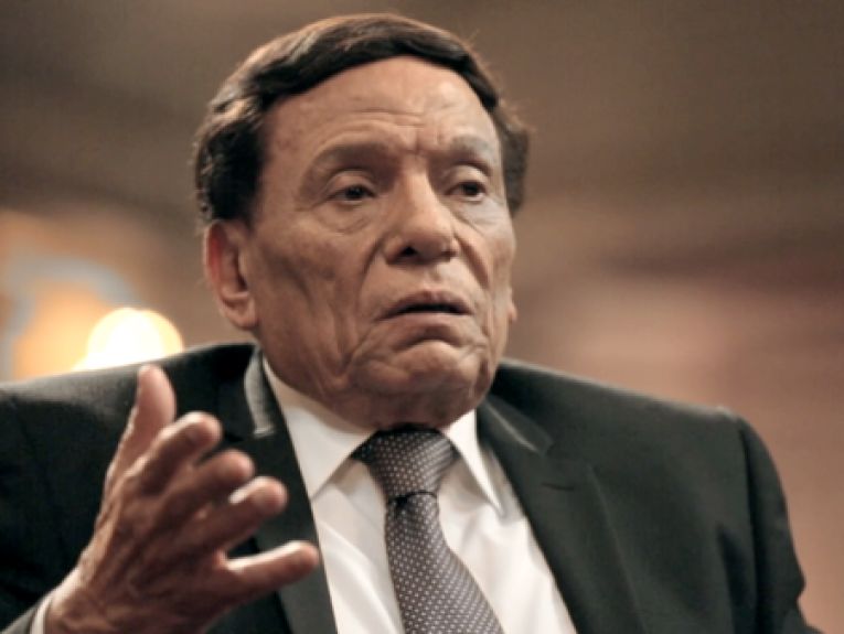 حقيقة وفاة الفنان عادل إمام في رمضان بعد تدهور صحته