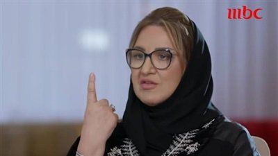 رغم وفاته.. زوج عزيزة جلال يخطف قلوب المشاهدين.. فيديو