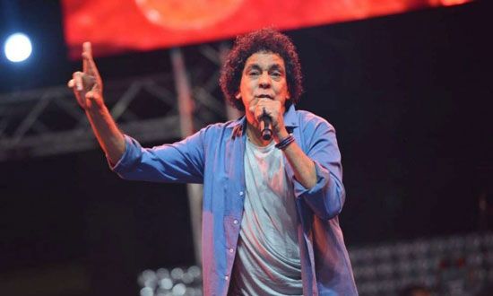 لفتة إنسانية بحجم الكينج.. محمد منير يضرب عملين للخير بحجر واحد.. تقاضى نصف مليون جنيه فقط من مستشفى...