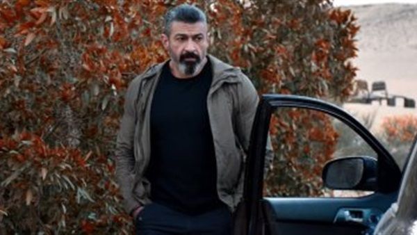 الحلقة الأخيرة من مسلسل لمس أكتاف