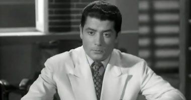 لماذا بكى شكرى سرحان وقال: رشوان توفيق أحسن منى ليه.. وسر توقفه عن صبغ شعره؟