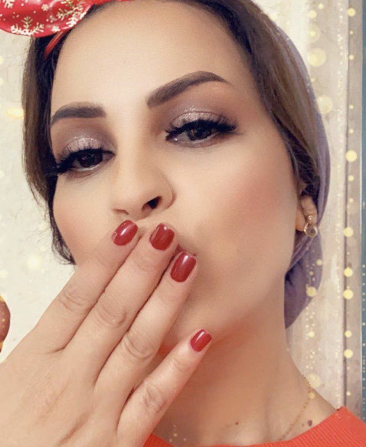 منى السابر والدة حلا الترك تنشر صورة حديثة بدون حجاب..شاهدوا