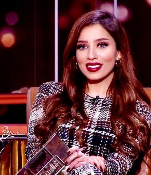 صابرين بورشيد في العناية الفائقة ووالدها يناشد الجمهور الدعاء لها