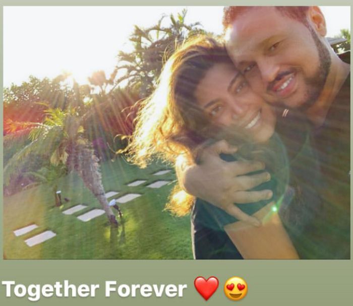  تزامنًا مع ظهور ياسمين عبد العزيز في "معكم"..ريهام حجاج برفقة محمد حلاوة:معًا للأبد