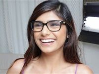 لأول مرة.. مايا خليفة تجيب عن أصعب سؤال: كيف بدأت التمثيل في الأفلام الإباحية؟