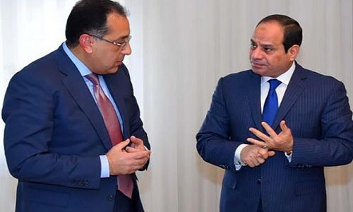 “بالمستندات” التسوية للحاصلين على مؤهلات أعلى وتثبيت الموظفين المتعاقدين وإعادة هيكلة...