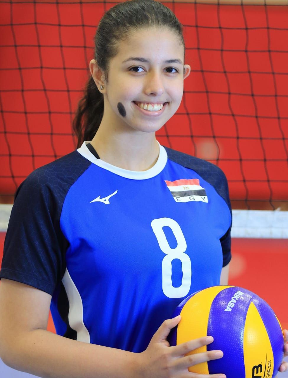 صور.. تعرف على ناشئات الطائرة فى بطولة العالم بمصر