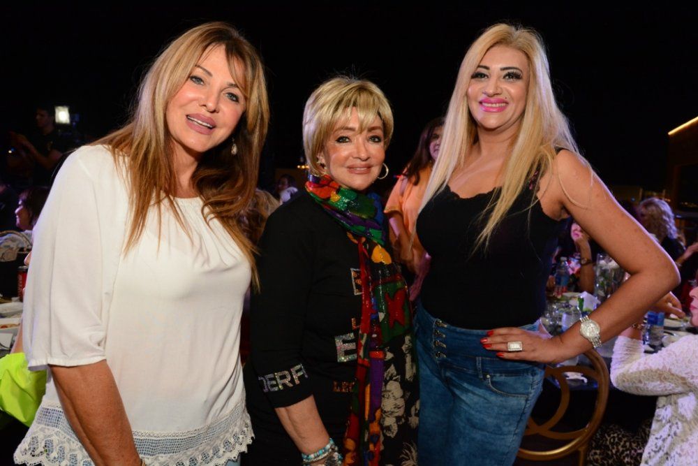 سهير رمزي وشهيرة وبوسي شلبي ورجاء الجداوي يظهرن بلوك غريب..شاهدوا بالصور