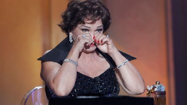 لبلبة تكشف لأول مرة الحالة الصحية للزعيم عادل إمام