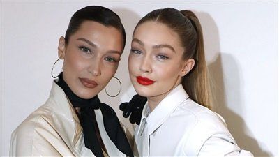 من الأجمل .. تحدى فى مقاييس الجمال بين بيلا حديد وشقيقتها جيجى