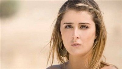 عائشة بن أحمد ضيفة شرف فى فيلم بالأبيض والأسود