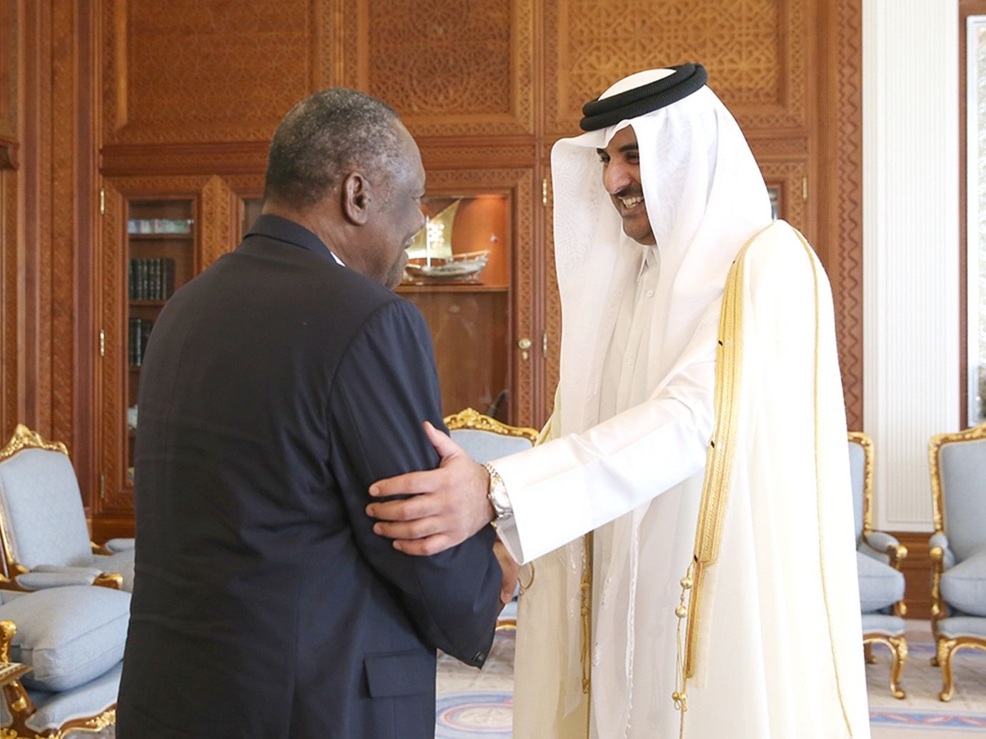 الكاف يوجه ضربة قاصمة للدوحة.. إنهاء عقد لاجاردير الفرنسية التابعة لــ تميم.. جهاز المنافسة كشف...