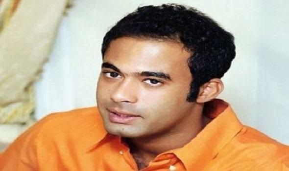 أول صورة لشقيق الفنان الراحل هيثم أحمد زكي