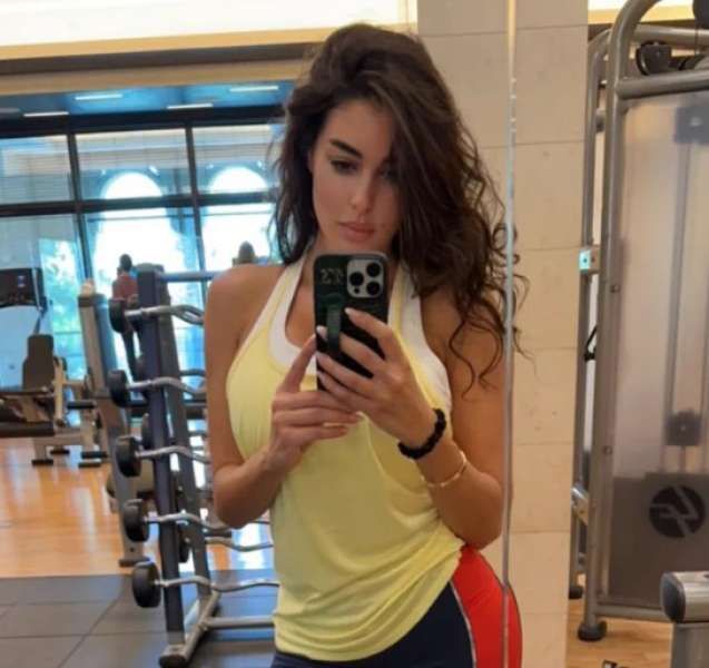 شاهد... أحدث إطلالات ياسمين صبري من الچيم