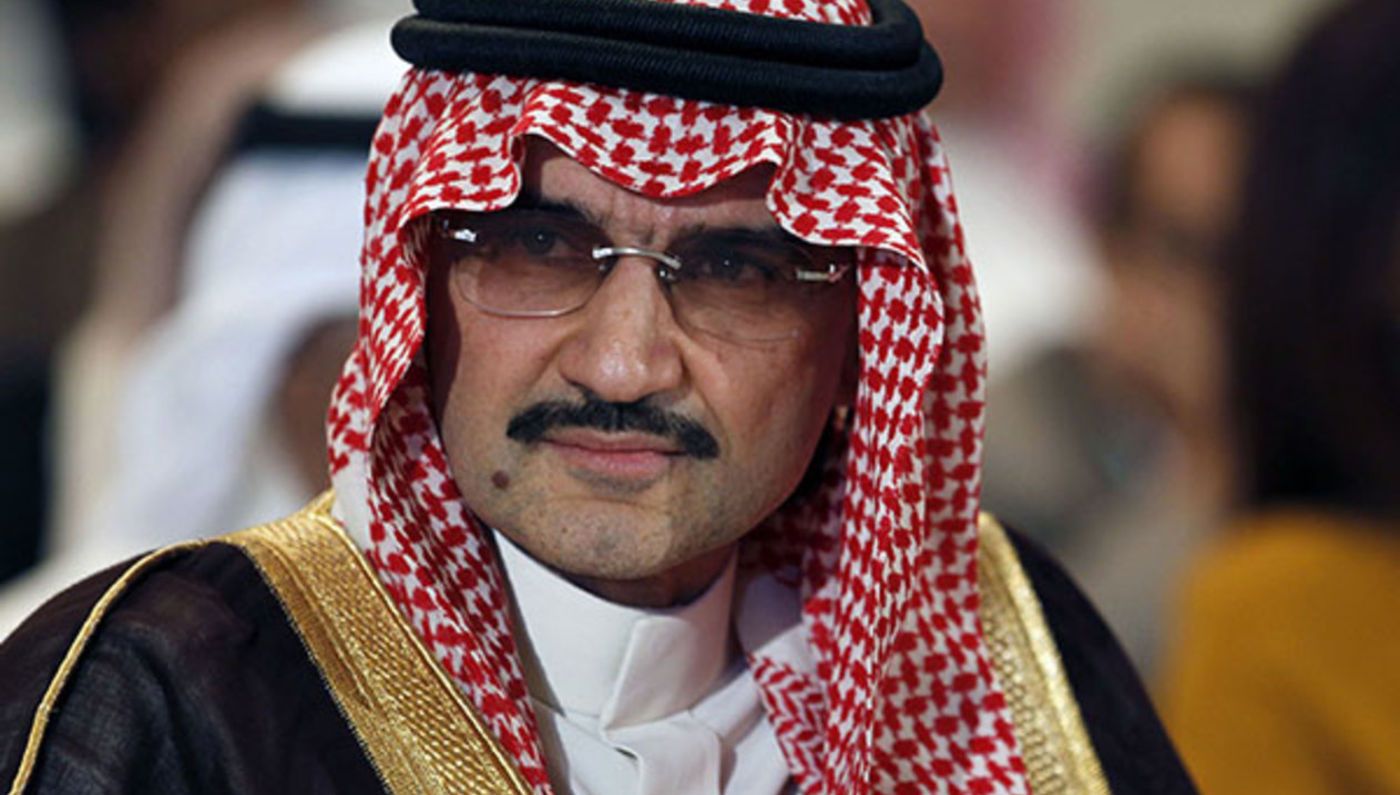 الملياردير الأمير السعودي الوليد بن طلال يهدي مقيم يمني الجنسية هديه فاخرة والاخير يرفضها!