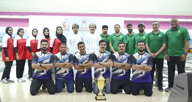 صلالة يتوج بالبطولة ونادي عمان وصيفا والسيب ثالثا