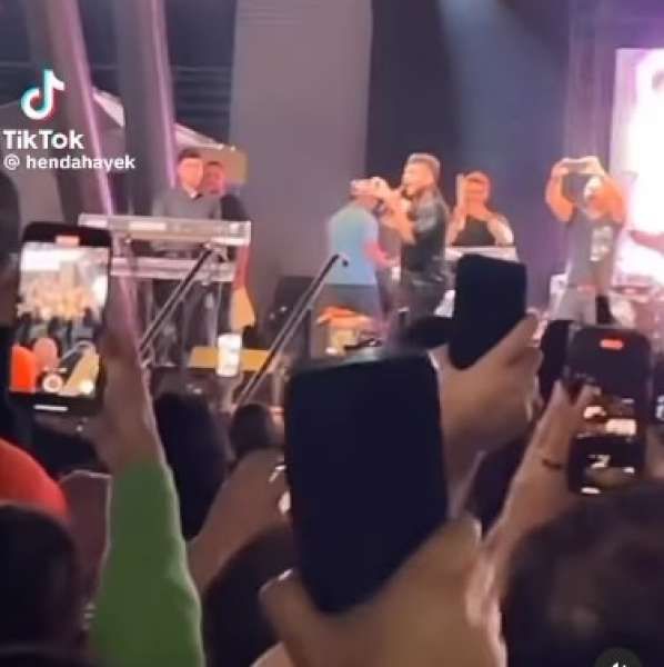 شاهد.. عمر كمال يشعل الأجواء بحضور جماهيري كبير في حفل كندا