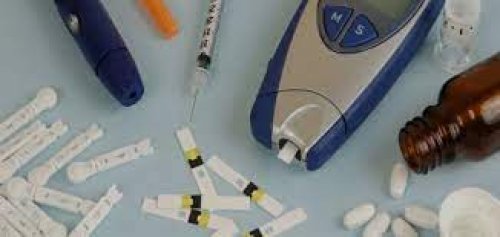 ودعوا الأوجاع والم الحرمان وارموا حقن الانسولين للشارع... الكشف عن أوراق شجرة بسيطة تنسف نسبة السكر في الدم بسرعة خيالية.. تعرف عليها وجربها وانهى معاناتك للابد؟!