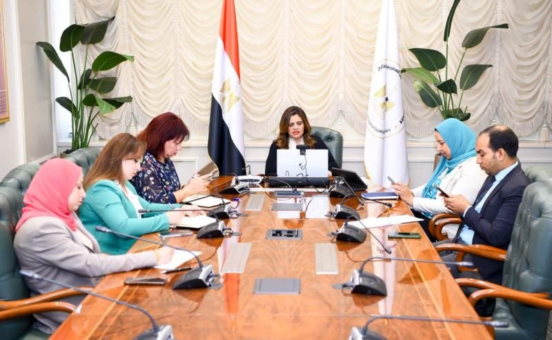 وزيرة الهجرة تلتقي أبناء المصريين بالخارج من فنلندا والنرويج إستونيا وأيسلندا