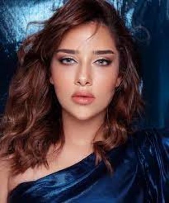 من السعودية ..ملابس بلقيس فتحي تفجر الانترنت ظهور جريئ للفنانة الشهيرة قد يدمر كل مسيرتها الفنية!!