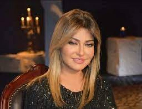 أميرة المشاهد الجريئة بلا منازع علا غانم تجنن المواقع وترتدي ملابس شفافة والجمهور في دهشه!!