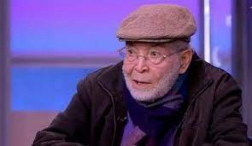 رغم مرور فترة بسيطة على وفاة ابنه.. حسن يوسف يصدم الجميع ويخرج بتصريح ناري حول القبلات في السينما المصرية هكذا كان طعمها ولست ندمان!!