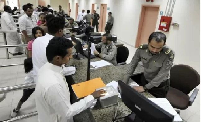 السعودية تعلن عن تسهيلات كبيرة لأبناء الجنسية اليمنية المقيمين في المملكه واعفائهم من الرسوم