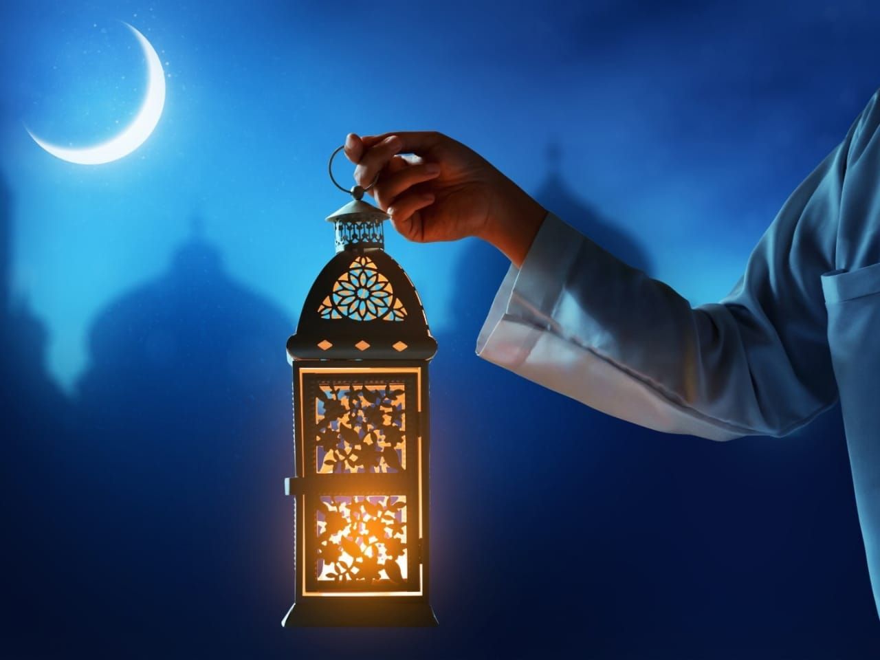 لن تصدق من هي أول دولة عربية استخدمت " فانوس رمضان " وما هو سر ظهوره والاحتفال به؟