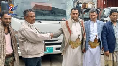 أخبار اليمن : إب: المالية تسلم آليتين لصندوق النظافة