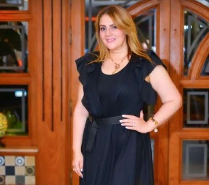 شاهد.. رانيا محمود ياسين تخطف الأنظار عبر إنستجرام