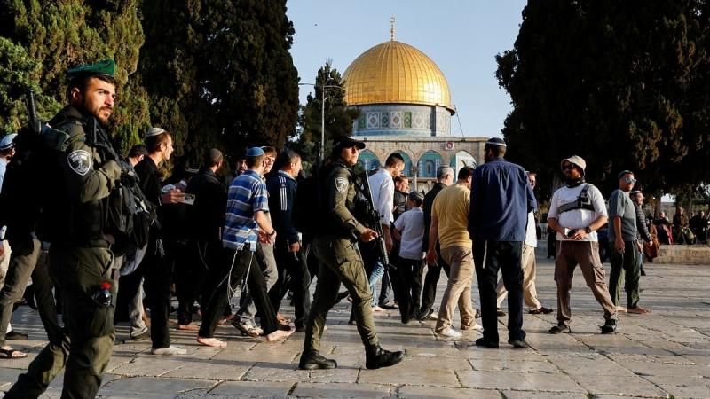 مئات المستوطنين يقتحمون باحات المسجد الأقصى في «يوم الغفران»