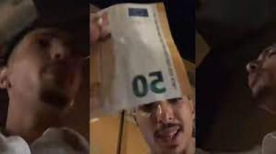 أخبار اليمن : شاب يبتكر طريقة في “تيك توك” للضغط على رب العمل زيادة راتبه