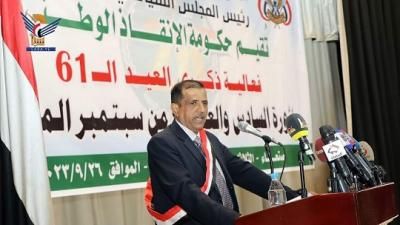 أخبار اليمن : اكد مجددا تمسك المؤتمر بمبادي الثورة ..امين عام المؤتمر يشدد على وحدة الجبهة الداخلية