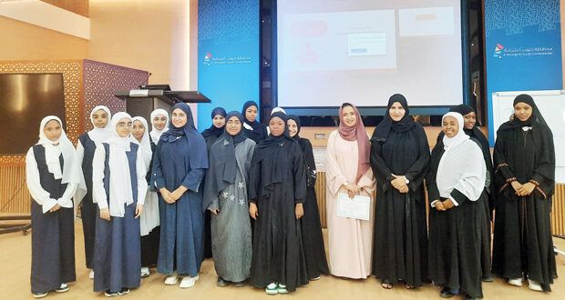 «مسؤوليتي فـي صناعة قصتي» .. محاضرة تثقيفية بولاية صور