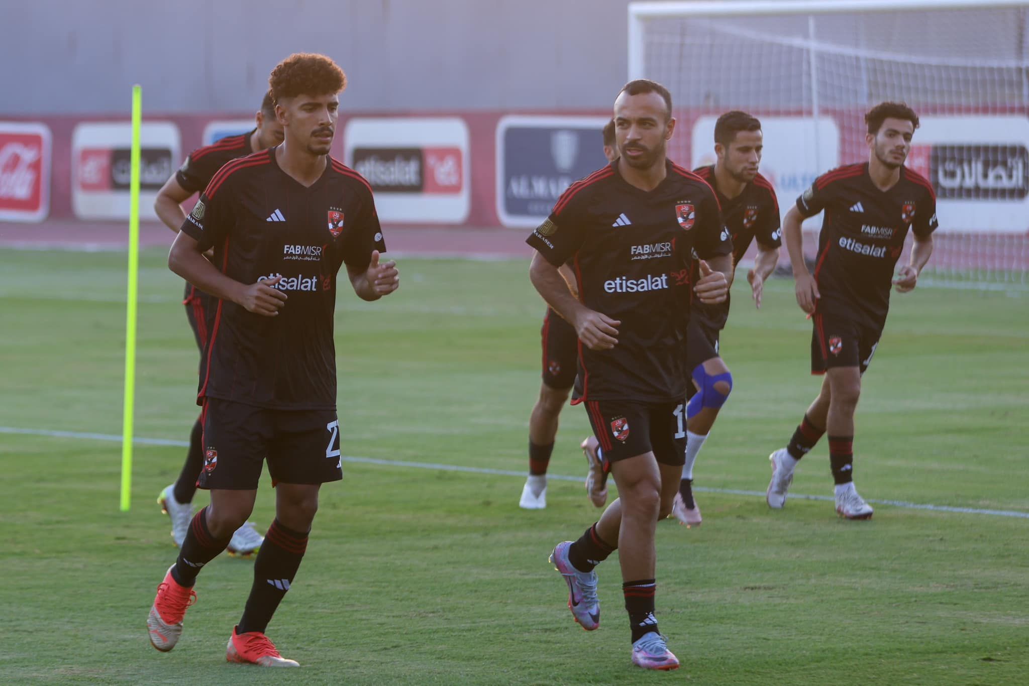 استعداد لمواجهة سان جروج.. الأهلي يستأنف تدريباته الجماعية غدًا