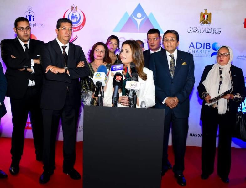 وزيرة الهجرة تفتتح 11 عيادة طبية متنقلة جديدة لخدمة القرى الأكثر احتياجا...