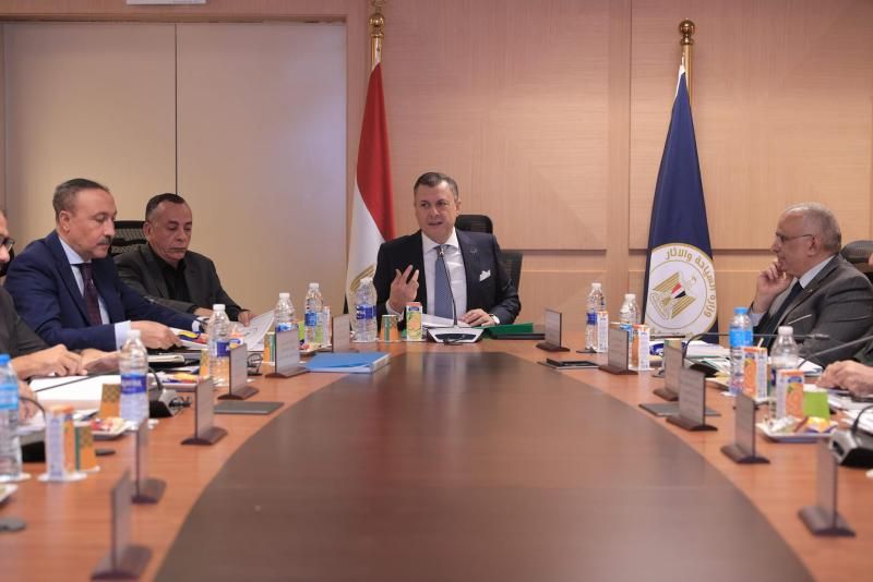 وزير السياحة والآثار يترأس اجتماع مجلس إدارة المجلس الأعلى للآثار
